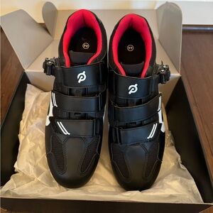 Peloton Men’s cycling shoes (Size 44)